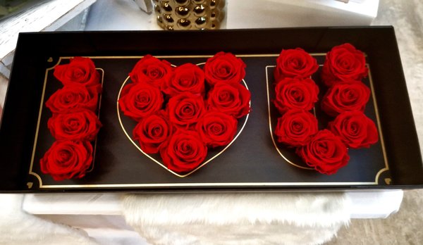 LOVE BOX - Flowers in Love by HEAVEN FLOWERS MIAMI LOVE BOX - Flowers in Love by HEAVEN FLOWERS MIAMI