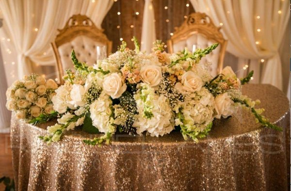 Sequin Tablecloths and Runners - Linen Lady carries a variety of colors in Sequin cloths. Sequin is good for accent or specialty tables. The colors shown are the most popular. But we carry many colors, Silver, Purple, teal, Navy, Apple Red, Dusty Blue, and much more! Sequin Tablecloths and Runners - Linen Lady carries a variety of colors in Sequin cloths. Sequin is good for accent or specialty tables. The colors shown are the most popular. But we carry many colors, Silver, Purple, teal, Navy, Apple Red, Dusty Blue, and much more!