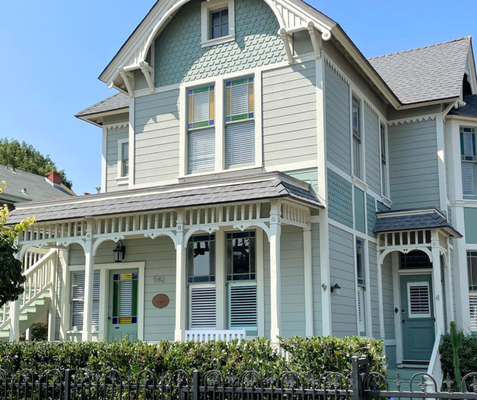 Exterior Painting - Prep, paint, and detail work completed to restore and protect the home’s exterior. A straightforward project with clean results and attention to durability. Exterior Painting - Prep, paint, and detail work completed to restore and protect the home’s exterior. A straightforward project with clean results and attention to durability.