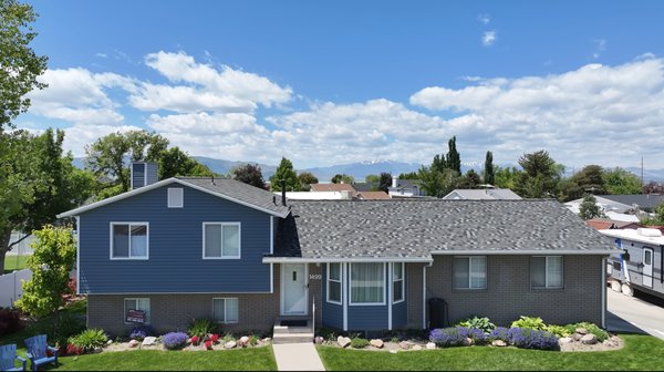 Harbor Blue - This home received a full exterior makeover — new siding, gutters, fascia, soffit, and roof.
The stunning Harbor Blue vinyl siding isn’t just eye-catching — it’s engineered to last. Built to resist warping, cracking, and fading, this upgrade will stand strong against the elements for years to come.

Take a look at the before-and-after photos in our portfolio to see just how dramatic this transformation truly is.