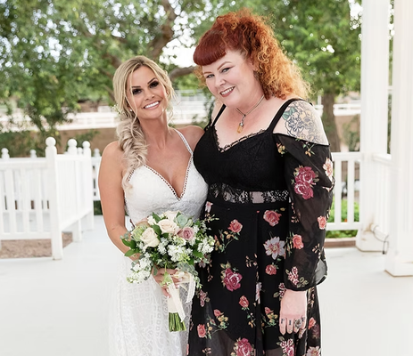 Meet The Artist - From bridal to celebrity clientele; Jessi Pagel excels to help each and every person in the chair feel calm, comfortable and fabulous! Jessi can bring a team of artists to assist on your big day. Are you a bride that only needs beauty services, or a party of 15? No bridal party is too large or small for our us! Jessi and her team are on-location artists only, we come to you for all appointments. And Jessi works every wedding booked!
For Jessi, creativity is a way of life, an untamed passion that will forever motivate her to a path of excellence. With her introduction to the field in 1999, Jessi realized that beautifying or grooming a person can make a huge impact on the life of people. Being able to create these memorable experiences for her clients is fulfilling and the purpose of her career.
Jessi currently works as a makeup artist for weddings, commercials, Celebrity and network television shows. Her work also appears in ad campaigns and editorials in national and internationally distributed fashion and music magazines. In addition, Jessi is regularly called upon to do makeup for music videos and live events. Jessi is based in Austin, TX. Travel beyond 30 miles may require fee.
Meet The Artist - From bridal to celebrity clientele; Jessi Pagel excels to help each and every person in the chair feel calm, comfortable and fabulous! Jessi can bring a team of artists to assist on your big day. Are you a bride that only needs beauty services, or a party of 15? No bridal party is too large or small for our us! Jessi and her team are on-location artists only, we come to you for all appointments. And Jessi works every wedding booked!
For Jessi, creativity is a way of life, an untamed passion that will forever motivate her to a path of excellence. With her introduction to the field in 1999, Jessi realized that beautifying or grooming a person can make a huge impact on the life of people. Being able to create these memorable experiences for her clients is fulfilling and the purpose of her career.
Jessi currently works as a makeup artist for weddings, commercials, Celebrity and network television shows. Her work also appears in ad campaigns and editorials in national and internationally distributed fashion and music magazines. In addition, Jessi is regularly called upon to do makeup for music videos and live events. Jessi is based in Austin, TX. Travel beyond 30 miles may require fee.
