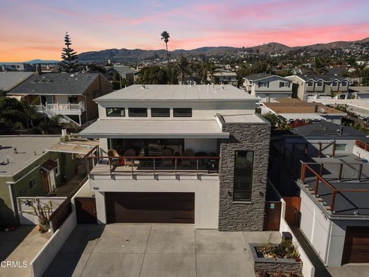 New Ventura listing- 1091 bath lane - Do you want to live by the beach in a beautiful remodeled house? This 3 bed 4 bath newly remodeled home is just a short walk to the sand! This house is turnkey and ready to go. #YourDreamBeginsHere New Ventura listing- 1091 bath lane - Do you want to live by the beach in a beautiful remodeled house? This 3 bed 4 bath newly remodeled home is just a short walk to the sand! This house is turnkey and ready to go. #YourDreamBeginsHere