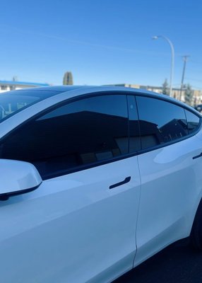 Window Tint - Best service. Quality materials. Professional installation. Lifetime warranty. Window Tint - Best service. Quality materials. Professional installation. Lifetime warranty.