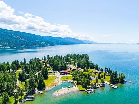 LESLIE REEDER REALTOR - Updated March 2026 - 25 Photos - 175 Hutton ...