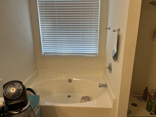 Bathroom renovation - This remodel was done on an old bathroom that was out of shape. We were able to turn it around and make it exactly what the customer wanted