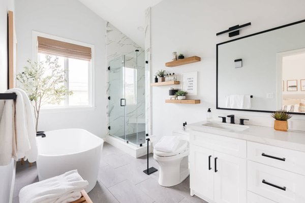 Custom Shower Renovation Seattle, WA - Bathroom Renovation, Tile Installation, Vanity Installation, Flooring, Luxury Bathroom, Walk In Shower Custom Shower Renovation Seattle, WA - Bathroom Renovation, Tile Installation, Vanity Installation, Flooring, Luxury Bathroom, Walk In Shower