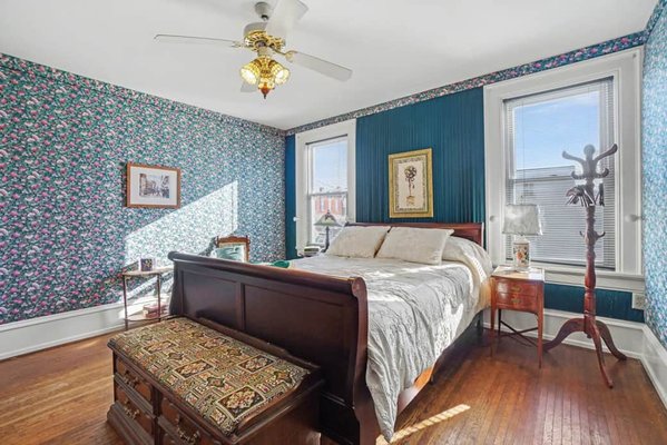 Emeralds N Evergreen - Our Emeralds N Evergreen room boasts perhaps the most unique touches reminiscent of early 1900s decor. The upholstered walls give this room an extra cozy feel. Enjoy the queen size mattress on the sleigh bed frame and private tiled bathroom.
Locally sourced, fresh made breakfast/brunch is served between 8-11am for our guests. Contact the innkeeper for details on what is being served during your stay.
Our guests all have access to all common areas, too! Emeralds N Evergreen - Our Emeralds N Evergreen room boasts perhaps the most unique touches reminiscent of early 1900s decor. The upholstered walls give this room an extra cozy feel. Enjoy the queen size mattress on the sleigh bed frame and private tiled bathroom.
Locally sourced, fresh made breakfast/brunch is served between 8-11am for our guests. Contact the innkeeper for details on what is being served during your stay.
Our guests all have access to all common areas, too!
