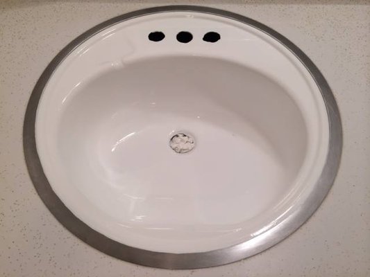 Sink refinishing - Photos of recent sink refinishing projects around Fresno & Madera County Sink refinishing - Photos of recent sink refinishing projects around Fresno & Madera County