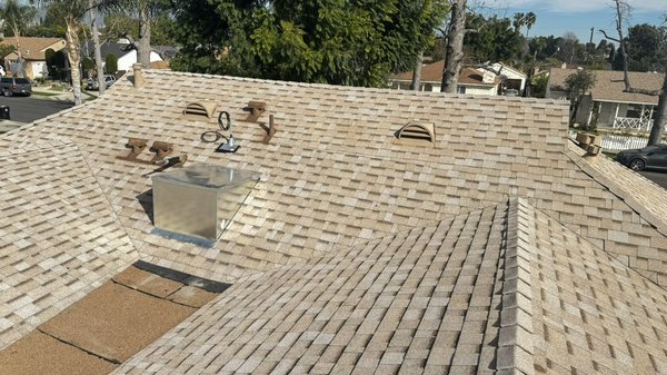New roof job from today the 01/30/2024 - Complete new roof job in lake balboa New roof job from today the 01/30/2024 - Complete new roof job in lake balboa