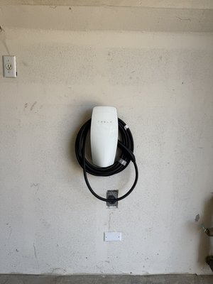 Complete back to back Tesla wall charger - We are licensed and insured and we upload all our teslas installations to Tesla data center for warranty purposes. Complete back to back Tesla wall charger - We are licensed and insured and we upload all our teslas installations to Tesla data center for warranty purposes.