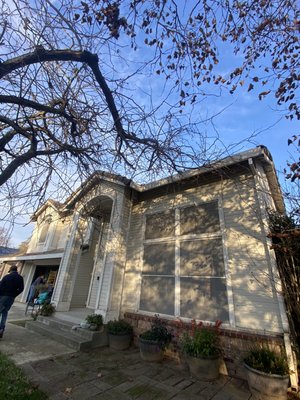 Exterior paint - We are going to fix all de siding damaged and will paint the house Exterior paint - We are going to fix all de siding damaged and will paint the house