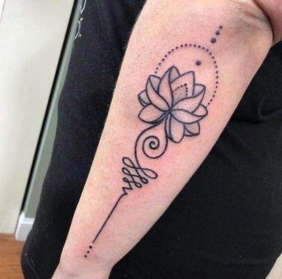 Tattoos by Ant - Ant is a fine line black and grey and lettering specialist, come see what he can do for you today. Ant has been tattooing 12 years and is ready for your next visit.