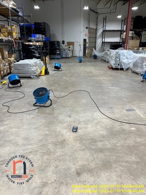 Emergency Services - This was an emergency water extraction for a large commercial facility needing a fast turn around and immediate service. Emergency Services - This was an emergency water extraction for a large commercial facility needing a fast turn around and immediate service.