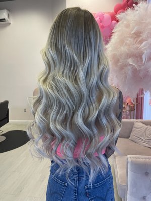 Hand-tied hair Extentions - What are hand-tied Extentions? Hand-tied Extentions use strings, beads and hand tied wefts.
There is not glue, tape or bonds. It utilizes minimum points of contact so that 90% of your real hair is left unaffected.
It's versatile and can be worn up, down, curly or straight. This method involves customization on every detail (coloring your hair, coloring the Extentions, custom placement, custom cut) which makes it seamless and hidden.
Ready to experience amazing Extentions? Book a consultation by calling or texting 925-434-2735 Hand-tied hair Extentions - What are hand-tied Extentions? Hand-tied Extentions use strings, beads and hand tied wefts.
There is not glue, tape or bonds. It utilizes minimum points of contact so that 90% of your real hair is left unaffected.
It's versatile and can be worn up, down, curly or straight. This method involves customization on every detail (coloring your hair, coloring the Extentions, custom placement, custom cut) which makes it seamless and hidden.
Ready to experience amazing Extentions? Book a consultation by calling or texting 925-434-2735