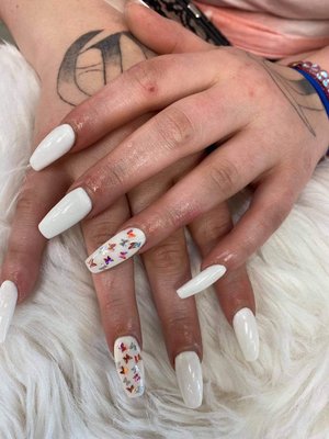 Acrylic set and Designs - Customers come to get their nails done with professionals manicurist! Acrylic set and Designs - Customers come to get their nails done with professionals manicurist!