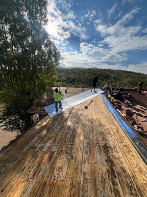 Underlayment tile roof. - In this tile roof we did the entire underlayment replacement and battens. Underlayment tile roof. - In this tile roof we did the entire underlayment replacement and battens.
