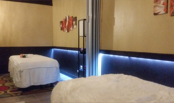 Massage Palm NOW OPEN!! - Massage Palm now open offering deep tissue, foot & couples massages!