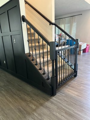 Replacing metal spindles. - In this project customer wanted new spindles and a little of painting.
