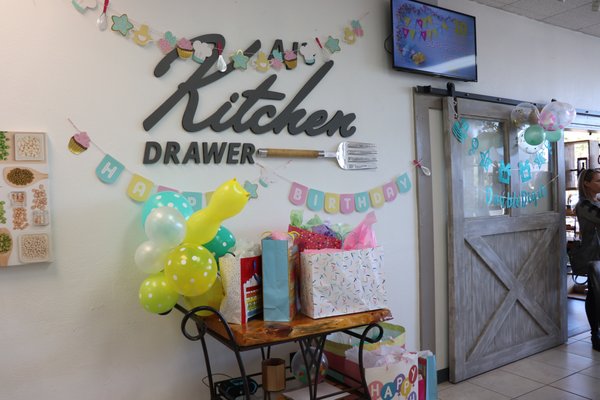 Kitchen Art Products - All our products are made in Tampa, FL, handmade and painted by a local artist.
Ecofriendly Business Kitchen Art Products - All our products are made in Tampa, FL, handmade and painted by a local artist.
Ecofriendly Business