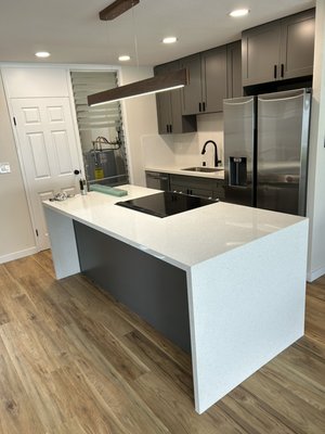 Home Remodels - Sky HI Services specializes in home renovations, and we can help you create a home that reflects your needs and personal style. Kitchen remodeling is a great place to start, and we can install new appliances, paint cabinetry, and more. We're also a bathroom remodeler and can install tile or replace the sink to update your bathroom. Contact us for quality renovations in Kapolei, HI! Home Remodels - Sky HI Services specializes in home renovations, and we can help you create a home that reflects your needs and personal style. Kitchen remodeling is a great place to start, and we can install new appliances, paint cabinetry, and more. We're also a bathroom remodeler and can install tile or replace the sink to update your bathroom. Contact us for quality renovations in Kapolei, HI!