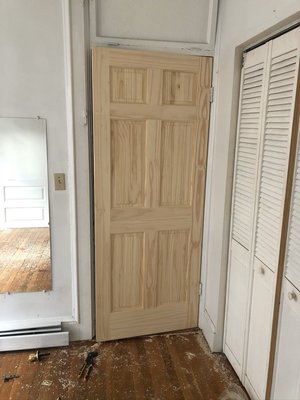 Door cutting planing and installing. - This customer had a old door frame, and the door was outside the standard measurements, so I decided to buy a solid wood door and treated before installation. Door cutting planing and installing. - This customer had a old door frame, and the door was outside the standard measurements, so I decided to buy a solid wood door and treated before installation.