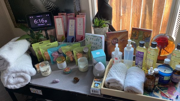 FRIDAY SPECIAL - SPECIAL EVERY FRIDAY!
30 MINUTES FOR $30 DOLLARS
INCLUDES: UPPER BODY SWEDISH MASSAGE ONLY , PLUS A FREE THANK YOU GOODIE BAG TO NEW CLIENTS . FRIDAY SPECIAL - SPECIAL EVERY FRIDAY!
30 MINUTES FOR $30 DOLLARS
INCLUDES: UPPER BODY SWEDISH MASSAGE ONLY , PLUS A FREE THANK YOU GOODIE BAG TO NEW CLIENTS .
