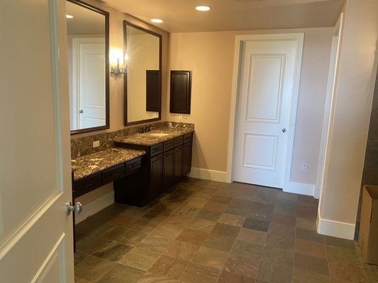 Deep Cleaning of a 3000 sq ft condominium - This customer called Maid Men Cleaning to help her move out and clean her home. She called to reschedule and we had no problem. We were there longer then expect but we didn’t want to leave until she was 100% satisfied. We deeper cleaned everything including baseboards, kitchen appliances, grout lines, etc… all 3000sqft of the home. Deep Cleaning of a 3000 sq ft condominium - This customer called Maid Men Cleaning to help her move out and clean her home. She called to reschedule and we had no problem. We were there longer then expect but we didn’t want to leave until she was 100% satisfied. We deeper cleaned everything including baseboards, kitchen appliances, grout lines, etc… all 3000sqft of the home.