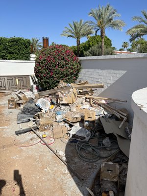 Debris Removal - Residential post construction clean up