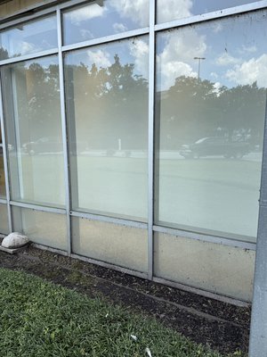 Storefront deep cleaning - This was a store front with multiple panes neglected for months. We performed a deep cleaning of the windows to a clear clean conclusion. Changing the face of the storefront.
