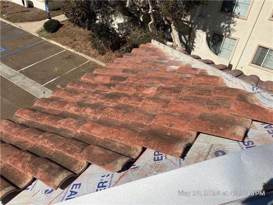 Tile Roof Specialists! - Whether it's a section or the whole roof - your tile roof may need attention! The waterproof layer below tiles breaks down with time and can lead to leaks. Here is a quick snapshot of removal of old tiles, new underlayment, and fresh tiles! Tile Roof Specialists! - Whether it's a section or the whole roof - your tile roof may need attention! The waterproof layer below tiles breaks down with time and can lead to leaks. Here is a quick snapshot of removal of old tiles, new underlayment, and fresh tiles!
