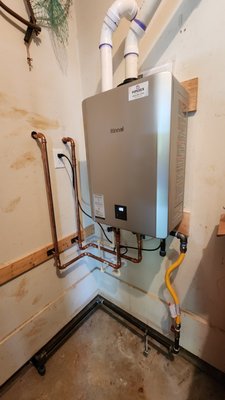 New Rinnai RX Tankless Water Heater - We have installed a new Rinnai CX199i tankless water heater for our costumer. New Rinnai RX Tankless Water Heater - We have installed a new Rinnai CX199i tankless water heater for our costumer.