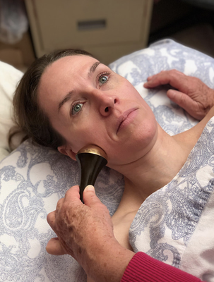Kansa wand treatment - BENIFITS:
Instant relaxation
Decreasing Inflammation and Pain
Decreasing Muscle Tension and Spasm
Improving the Repair of Injured Tissues
Decreasing Stress
Improving Sleep
Improves circulation to body
Feels awesome Kansa wand treatment - BENIFITS:
Instant relaxation
Decreasing Inflammation and Pain
Decreasing Muscle Tension and Spasm
Improving the Repair of Injured Tissues
Decreasing Stress
Improving Sleep
Improves circulation to body
Feels awesome
