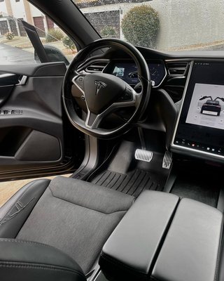 Tesla Model X Interior Detail - This detail was on a slick looking Tesla Model X - it's first at Spraying Mantis. Customer purchased a standard interior detail. We cleaned and UV protected all plastics and vinyl and vegan leather on seats. Vacuumed all carpets, including the trunk and front truck. Door jambs were cleaned and protected with a ceramic infused spray. Deep cleaned console, including a vitamin that busted open and leaked everyone, leaving behind an awful smell... the smell is no longer there and neither is the mess! 
Customer was beyond pleased and requested a maintenance schedule. 

Cash only on this detail. Just under 2 days to complete. 
Additional videos of this detail on our Instagram @sprayingmantis.us
