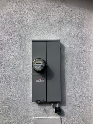 Panel Upgrade - This was a remodel in San Clemente that had an old pushmatic breaker panel.  We coordinated with SDGE to replace the panel and overhead wiring.
