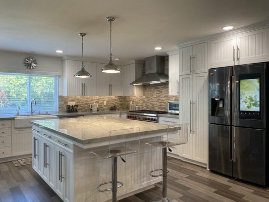 Glen Creek Listing - Spacious 2 story home in the heart of Cerritos with 4 bedroom 🛏️ and 2 1/2 bathrooms, a family room and 2 over sized car garage and many more! Glen Creek Listing - Spacious 2 story home in the heart of Cerritos with 4 bedroom 🛏️ and 2 1/2 bathrooms, a family room and 2 over sized car garage and many more!