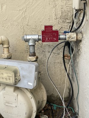 New Seismic Shutoff Valve - We replaced an outdated gas meter with a modern seismic shut-off valve. This valve automatically cuts off gas during an earthquake, preventing leaks and ensuring safety. Seismic shut-off valves are crucial for earthquake-prone areas, like the Bay Area, as they help prevent gas leaks and potential fires. Upgrade your home’s safety with Pacific Plumbing Systems. Contact us today! New Seismic Shutoff Valve - We replaced an outdated gas meter with a modern seismic shut-off valve. This valve automatically cuts off gas during an earthquake, preventing leaks and ensuring safety. Seismic shut-off valves are crucial for earthquake-prone areas, like the Bay Area, as they help prevent gas leaks and potential fires. Upgrade your home’s safety with Pacific Plumbing Systems. Contact us today!