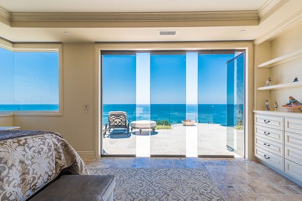 Dana Point - Frameless sliding glass door install in Dana Point. Dana Point - Frameless sliding glass door install in Dana Point.