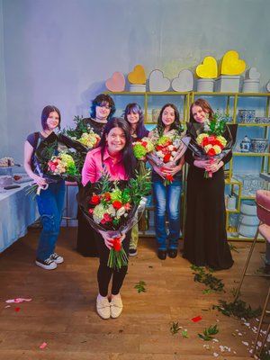 Galentines Bouquet Class - Reflecting on the joyous Galentine's Day we shared at Blooms Social. Friends gathered, laughter echoed, and together, we crafted beautiful bouquets – a memory forever cherished. Here's to the floral fun and fabulous friendships that made that day unforgettable. 🌸✨ Galentines Bouquet Class - Reflecting on the joyous Galentine's Day we shared at Blooms Social. Friends gathered, laughter echoed, and together, we crafted beautiful bouquets – a memory forever cherished. Here's to the floral fun and fabulous friendships that made that day unforgettable. 🌸✨