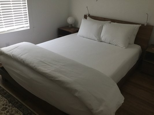 Short term rental cleanings - We specialize in short term rental cleanings, our service includes the laundry service and restock of supplies for your guest.