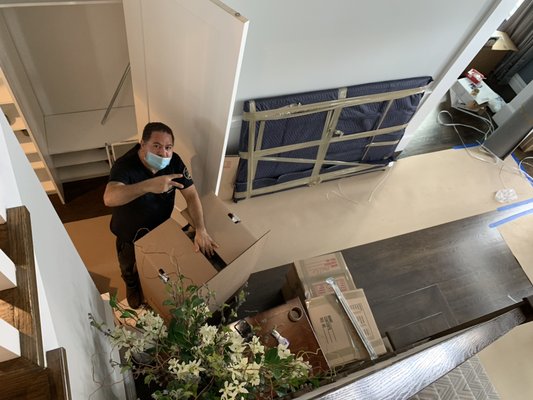 Moving and packing house - This project done by our professional team. Moving and packing house - This project done by our professional team.