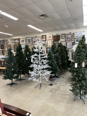 Christmas 2023 - It's that time again. Happy holidays!! Come buy everything you need at TROSA Thrift! Christmas 2023 - It's that time again. Happy holidays!! Come buy everything you need at TROSA Thrift!