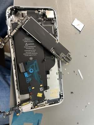 Device repair - We fix any electric device-phones cracked screen charging port  gaming Computer and Galaxy Google phone and Moto LG and iPad ,iPod. Device repair - We fix any electric device-phones cracked screen charging port  gaming Computer and Galaxy Google phone and Moto LG and iPad ,iPod.