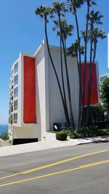 565 Esplanade, Redondo Beach - Beach front living at your front door. Location doesn't get any better. 565 Esplanade, Redondo Beach - Beach front living at your front door. Location doesn't get any better.