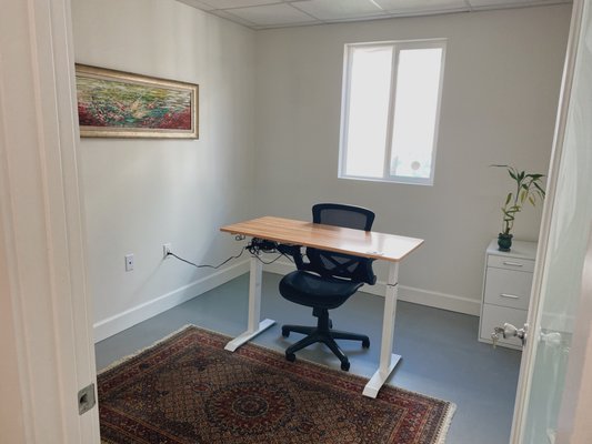Office Spaces - All our office spaces include meeting space credits, 24/7 access, printing, event space and more! Office Spaces - All our office spaces include meeting space credits, 24/7 access, printing, event space and more!