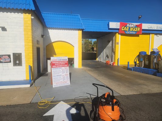 BubbleBee Storefront - BubbleBee Hand/Touchless Carwash store front BubbleBee Storefront - BubbleBee Hand/Touchless Carwash store front