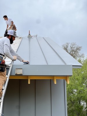 Commercial & Residential Roofing - Spring is here, and so are incredible discounts just in time for the upcoming holidays!
As we prepare to celebrate Easter and Earth Day in April, now is the perfect moment to ensure your roof and gutters are in top shape. Enjoy special promotions on our services including:
- Roof inspections at a fraction of the cost
- Discounts on gutter cleaning and repairs
- Attractively priced roof repair for any storm damage
- Special rates on attic venting installations to keep your home cool this spring!
These offers are designed to provide you with exceptional value and peace of mind, allowing you to focus on enjoying the season instead of worrying about roof maintenance.
Don't miss out! Take advantage of these limited-time discounts and ensure your home is ready for all the spring festivities.
Contact us today for a free estimate and let’s get started on keeping your roof in pristine condition. Your home deserves the best, and so do you! Commercial & Residential Roofing - Spring is here, and so are incredible discounts just in time for the upcoming holidays!
As we prepare to celebrate Easter and Earth Day in April, now is the perfect moment to ensure your roof and gutters are in top shape. Enjoy special promotions on our services including:
- Roof inspections at a fraction of the cost
- Discounts on gutter cleaning and repairs
- Attractively priced roof repair for any storm damage
- Special rates on attic venting installations to keep your home cool this spring!
These offers are designed to provide you with exceptional value and peace of mind, allowing you to focus on enjoying the season instead of worrying about roof maintenance.
Don't miss out! Take advantage of these limited-time discounts and ensure your home is ready for all the spring festivities.
Contact us today for a free estimate and let’s get started on keeping your roof in pristine condition. Your home deserves the best, and so do you!