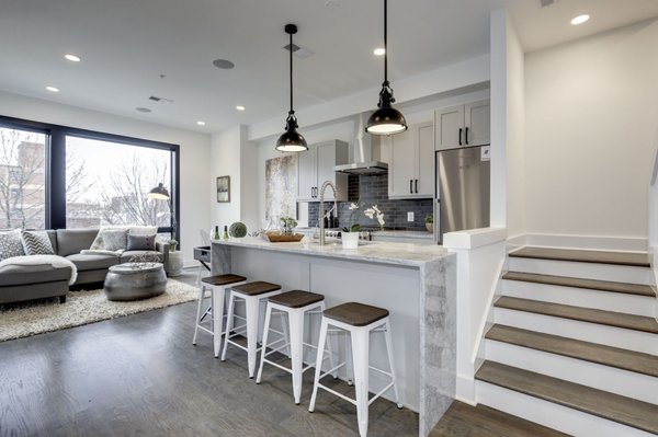 2216 11th St NW - Access our website and check all the pictures of this project at labranconstruction.com.