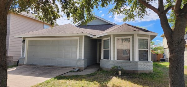 Exterior Painting in San Antonio, Texas. - Painted the entire exterior of home in San Antonio, Texas. Exterior Painting in San Antonio, Texas. - Painted the entire exterior of home in San Antonio, Texas.