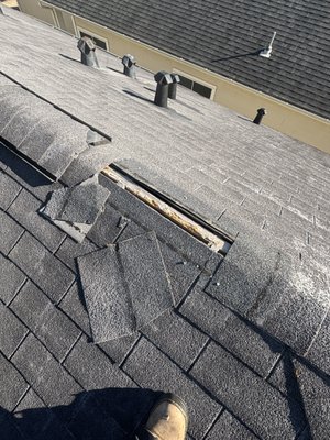 Roof Replacement in Sienna: Restoring a Home After Hurricane Beryl - Nine months ago, Hurricane Beryl tore through the Sienna community, leaving behind extensive damage to homes, including this particular residence that needed a full roof replacement. The homeowners turned to Tetralto Roofing for a solution, and we were proud to restore their home with a durable and aesthetically pleasing new roof.
A Stronger, More Beautiful Roof
For this project, we installed GAF Timberline HDZ shingles in Weathered Wood, a top-tier roofing material known for its advanced protection and timeless appearance. This choice perfectly complements the home’s tan siding and brown trim, creating a seamless and cohesive look. In addition to the roof replacement, we also installed new gutters that blend effortlessly with the home’s color scheme, enhancing both function and curb appeal.
Built to Withstand Future Storms
At Tetralto Roofing, we don’t just replace roofs—we build stronger, more resilient homes. GAF HDZ shingles feature LayerLock™ technology for superior wind resistance, ensuring this home is better prepared for future storms. With our expert install teams and commitment to using the highest quality materials, the homeowners can feel confident that their new roof will provide long-lasting protection.
Customer Satisfaction and Ongoing Support
Beyond installation, we continue to support our customers with free yearly checkups to monitor their roof’s condition and address any potential issues early. This commitment to service ensures that the investment in a new roof remains protected for years to come.
If your home was affected by Hurricane Beryl or you’re considering a roof upgrade, contact Tetralto Roofing today. We’ll provide an honest assessment and the expert craftsmanship your home deserves! Roof Replacement in Sienna: Restoring a Home After Hurricane Beryl - Nine months ago, Hurricane Beryl tore through the Sienna community, leaving behind extensive damage to homes, including this particular residence that needed a full roof replacement. The homeowners turned to Tetralto Roofing for a solution, and we were proud to restore their home with a durable and aesthetically pleasing new roof.
A Stronger, More Beautiful Roof
For this project, we installed GAF Timberline HDZ shingles in Weathered Wood, a top-tier roofing material known for its advanced protection and timeless appearance. This choice perfectly complements the home’s tan siding and brown trim, creating a seamless and cohesive look. In addition to the roof replacement, we also installed new gutters that blend effortlessly with the home’s color scheme, enhancing both function and curb appeal.
Built to Withstand Future Storms
At Tetralto Roofing, we don’t just replace roofs—we build stronger, more resilient homes. GAF HDZ shingles feature LayerLock™ technology for superior wind resistance, ensuring this home is better prepared for future storms. With our expert install teams and commitment to using the highest quality materials, the homeowners can feel confident that their new roof will provide long-lasting protection.
Customer Satisfaction and Ongoing Support
Beyond installation, we continue to support our customers with free yearly checkups to monitor their roof’s condition and address any potential issues early. This commitment to service ensures that the investment in a new roof remains protected for years to come.
If your home was affected by Hurricane Beryl or you’re considering a roof upgrade, contact Tetralto Roofing today. We’ll provide an honest assessment and the expert craftsmanship your home deserves!