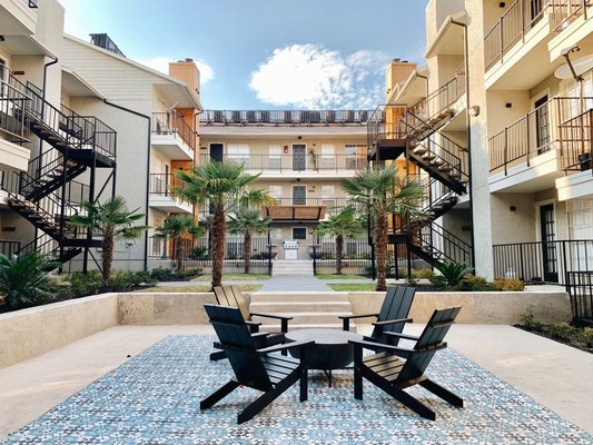 Apartment Buildings - With our extended property management experience, we are confident in our ability to assess the value of apartment buildings for our clients.
